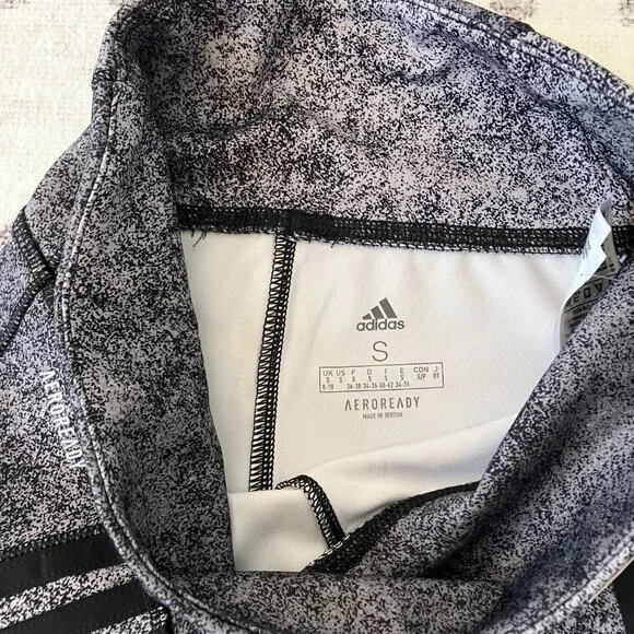 Adidas | NWT Feel Brilliant High Rise Gray Leggings - Picture 8 of 14